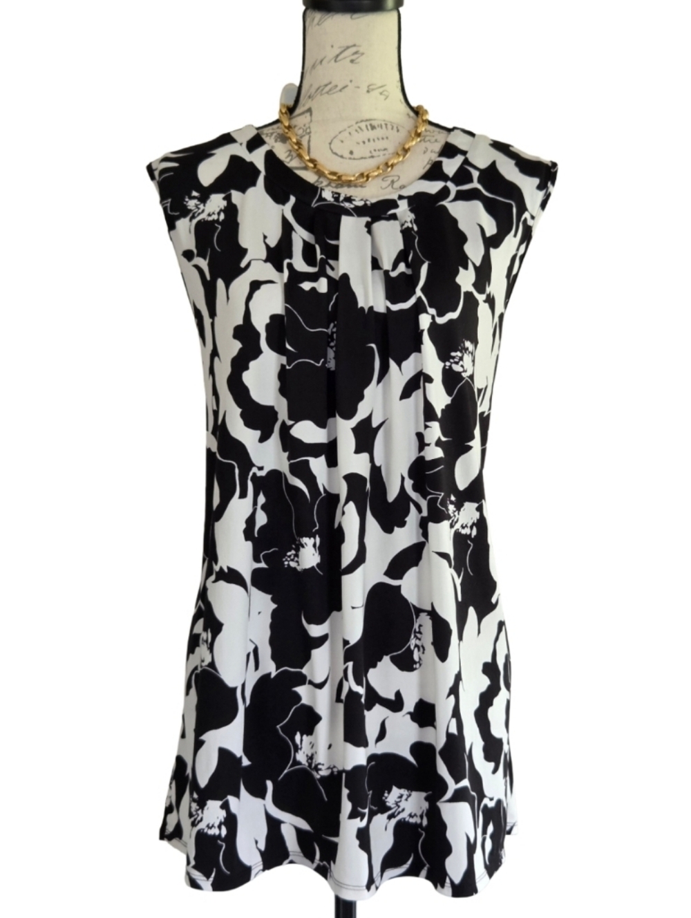 PerSeption Sleeveless Top.